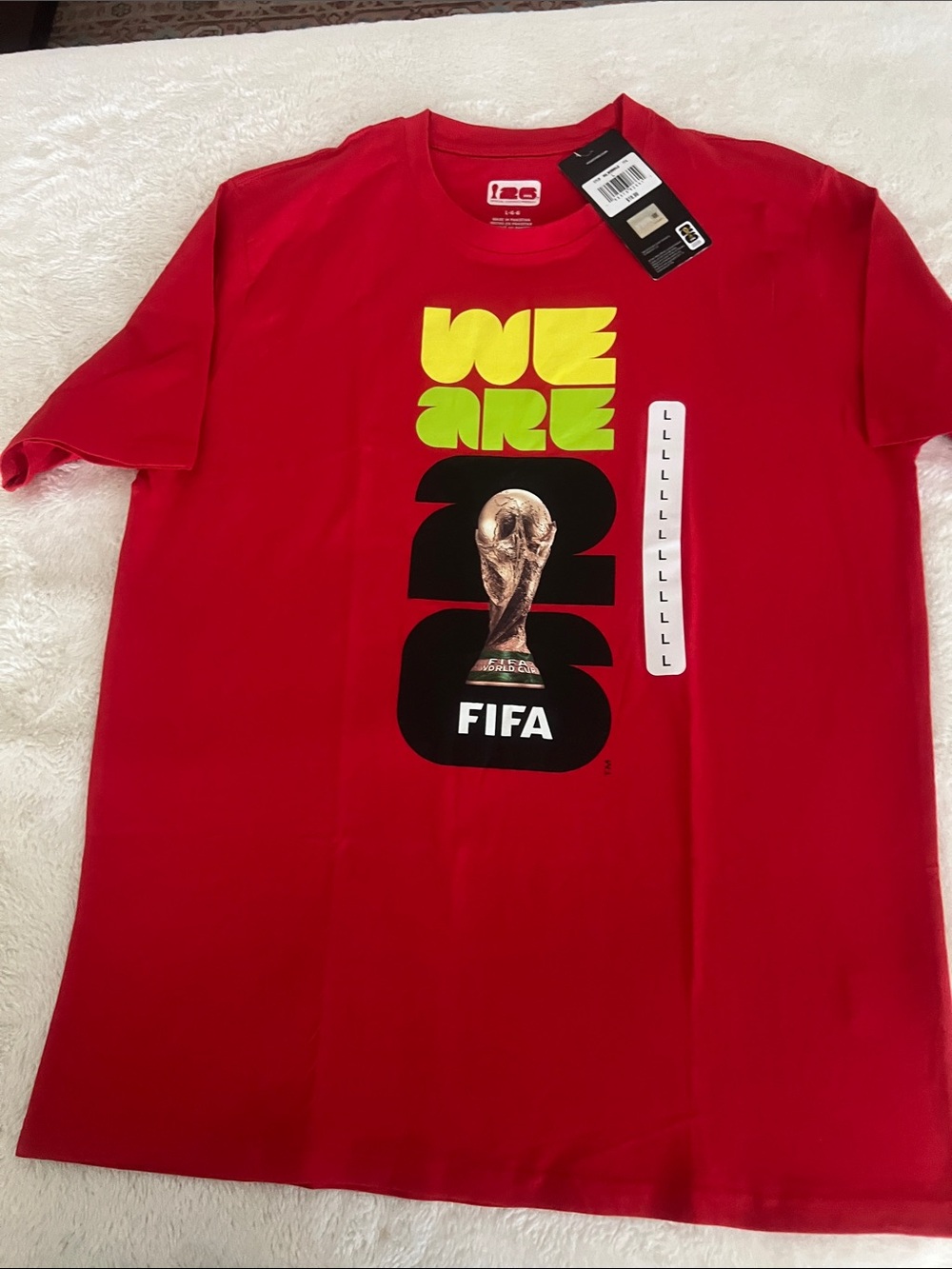 NWT FIFA World Cup 2026 Trophy
Graphic Tee Soccer Fan Shirt USA
Canada Mexico
